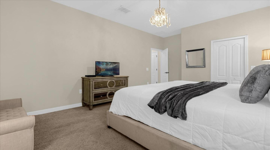 DAVENPORT, Florida 33896, 9 Bedrooms Bedrooms, ,5 BathroomsBathrooms,Residential,For Sale,WEXFORD,0,MFRO6340684