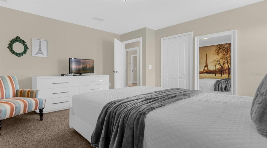 DAVENPORT, Florida 33896, 9 Bedrooms Bedrooms, ,5 BathroomsBathrooms,Residential,For Sale,WEXFORD,0,MFRO6340684