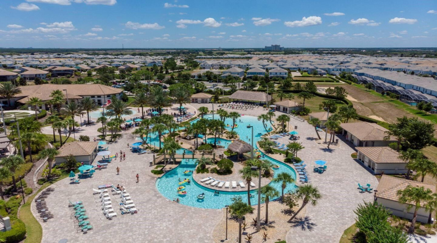 DAVENPORT, Florida 33896, 9 Bedrooms Bedrooms, ,5 BathroomsBathrooms,Residential,For Sale,WEXFORD,0,MFRO6340684