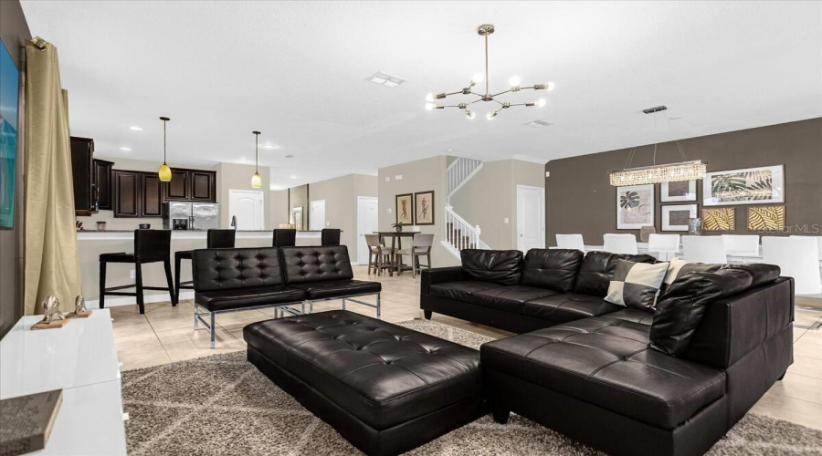 DAVENPORT, Florida 33896, 9 Bedrooms Bedrooms, ,5 BathroomsBathrooms,Residential,For Sale,WEXFORD,0,MFRO6340684