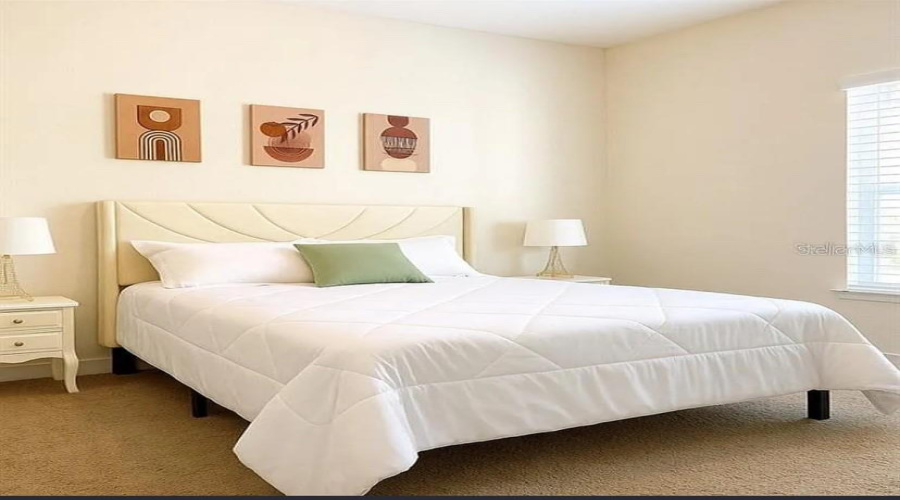 KISSIMMEE, Florida 34746, 4 Bedrooms Bedrooms, ,3 BathroomsBathrooms,Residential,For Sale,LUCAYAN HARBOUR,0,MFRS5133803