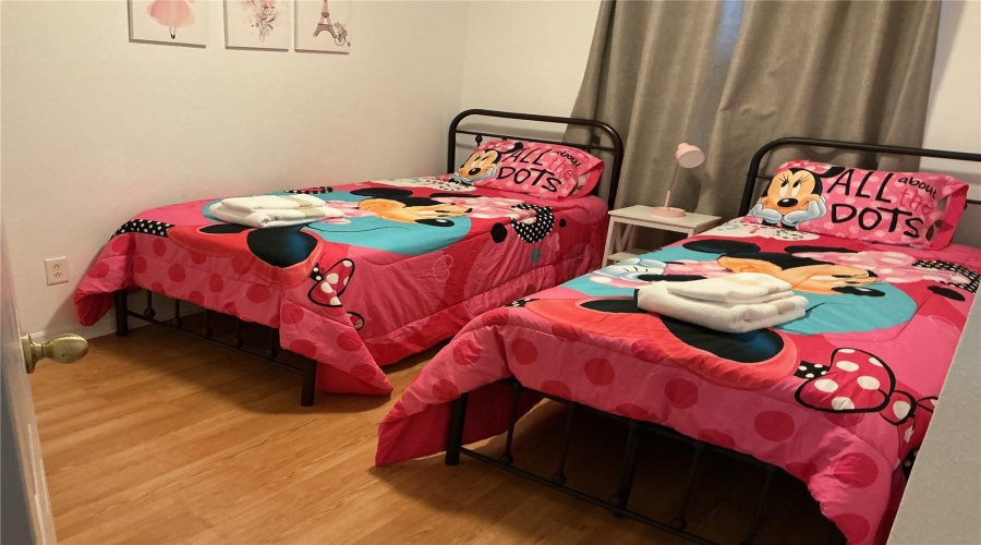 KISSIMMEE, Florida 34746, 3 Bedrooms Bedrooms, ,2 BathroomsBathrooms,Residential,For Sale,BEACH,0,MFRS5133911