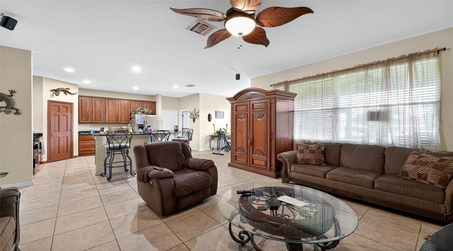 KISSIMMEE, Florida 34746, 4 Bedrooms Bedrooms, ,2 BathroomsBathrooms,Residential,For Sale,MARSHFIELD PRESERVE,0,MFRO6341072