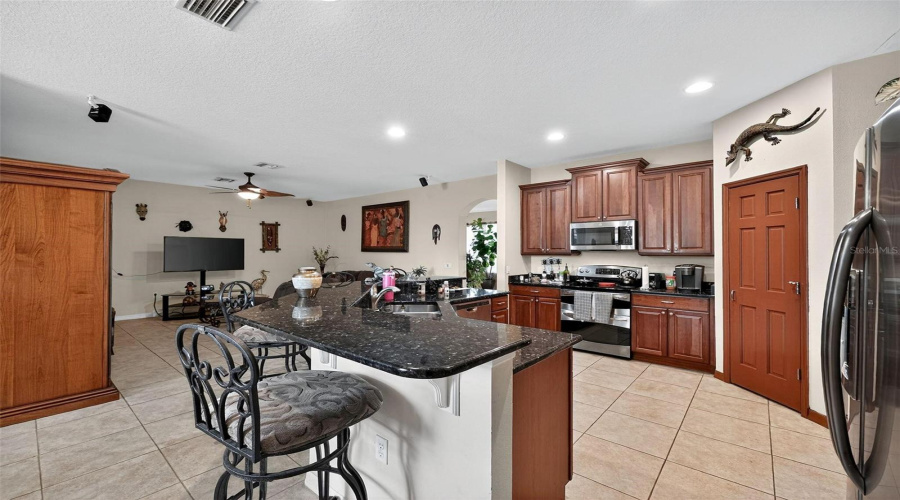 KISSIMMEE, Florida 34746, 4 Bedrooms Bedrooms, ,2 BathroomsBathrooms,Residential,For Sale,MARSHFIELD PRESERVE,0,MFRO6341072