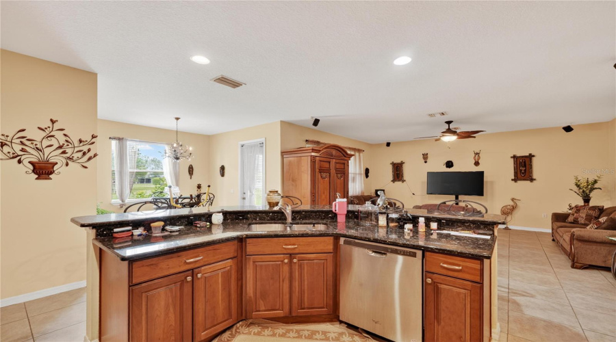 KISSIMMEE, Florida 34746, 4 Bedrooms Bedrooms, ,2 BathroomsBathrooms,Residential,For Sale,MARSHFIELD PRESERVE,0,MFRO6341072