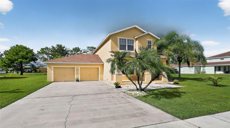 KISSIMMEE, Florida 34746, 4 Bedrooms Bedrooms, ,2 BathroomsBathrooms,Residential,For Sale,MARSHFIELD PRESERVE,0,MFRO6341072
