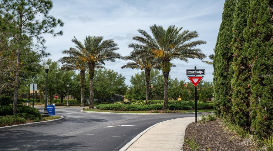 DAVENPORT, Florida 33837, 4 Bedrooms Bedrooms, ,3 BathroomsBathrooms,Residential,For Sale,TERRASONESTA,0,MFRO6340204