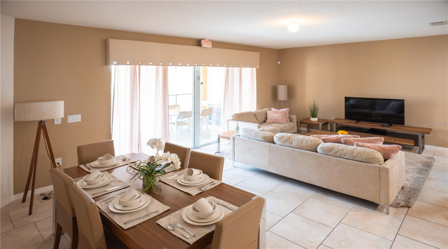DAVENPORT, Florida 33837, 4 Bedrooms Bedrooms, ,3 BathroomsBathrooms,Residential,For Sale,TERRASONESTA,0,MFRO6340204