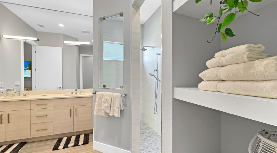 REUNION, Florida 34747, 5 Bedrooms Bedrooms, ,5 BathroomsBathrooms,Residential,For Sale,EXCITEMENT,0,MFRS5130763