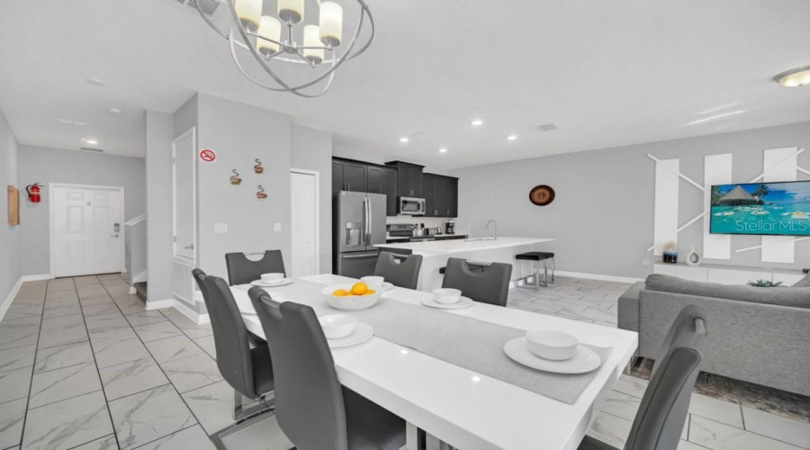 DAVENPORT, Florida 33896, 4 Bedrooms Bedrooms, ,3 BathroomsBathrooms,Residential,For Sale,PLUNKER,0,MFRO6281303