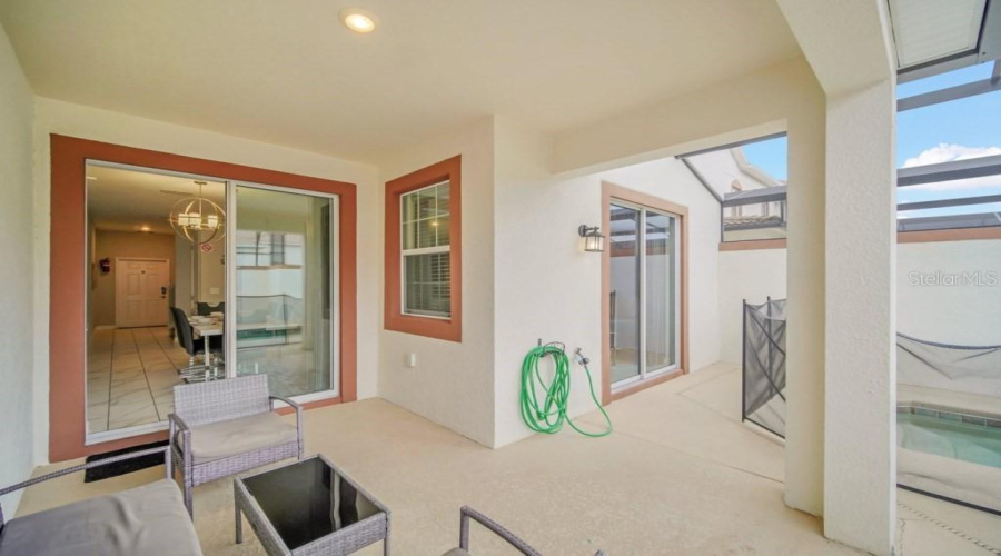 DAVENPORT, Florida 33896, 4 Bedrooms Bedrooms, ,3 BathroomsBathrooms,Residential,For Sale,PLUNKER,0,MFRO6281303