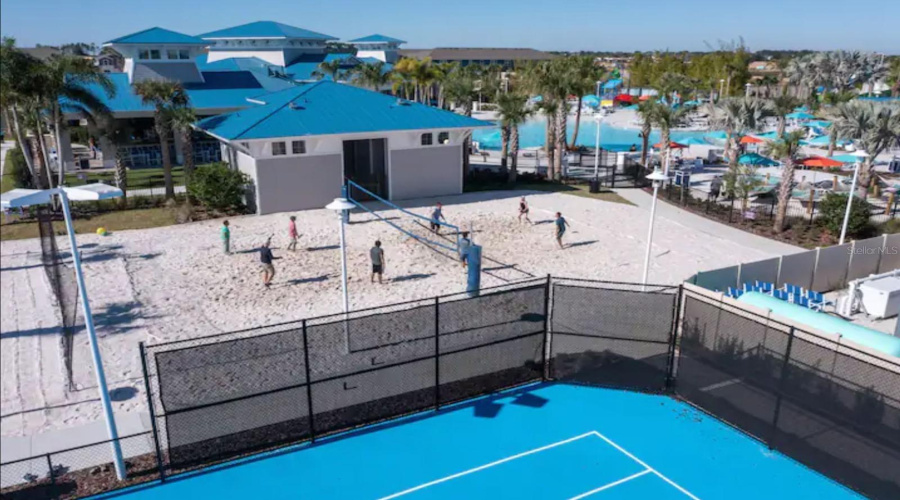 DAVENPORT, Florida 33897, 5 Bedrooms Bedrooms, ,4 BathroomsBathrooms,Residential,For Sale,PARADISE,0,MFRO6303324
