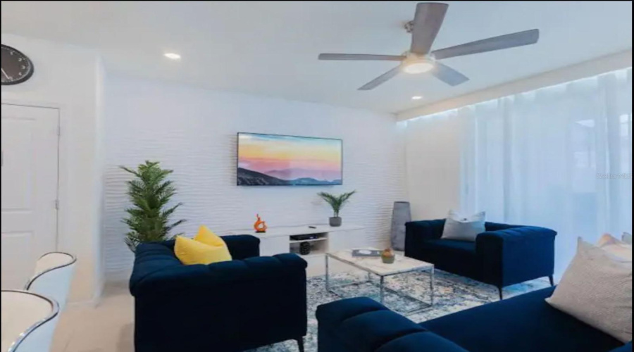 DAVENPORT, Florida 33897, 5 Bedrooms Bedrooms, ,4 BathroomsBathrooms,Residential,For Sale,PARADISE,0,MFRO6303324
