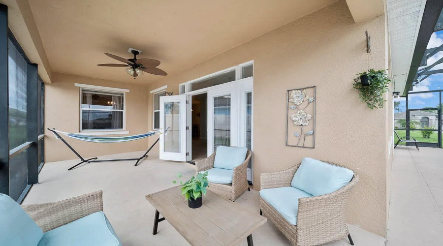 DAVENPORT, Florida 33837, 4 Bedrooms Bedrooms, ,3 BathroomsBathrooms,Residential,For Sale,CAPTAIN HOOK,0,MFRO6125633