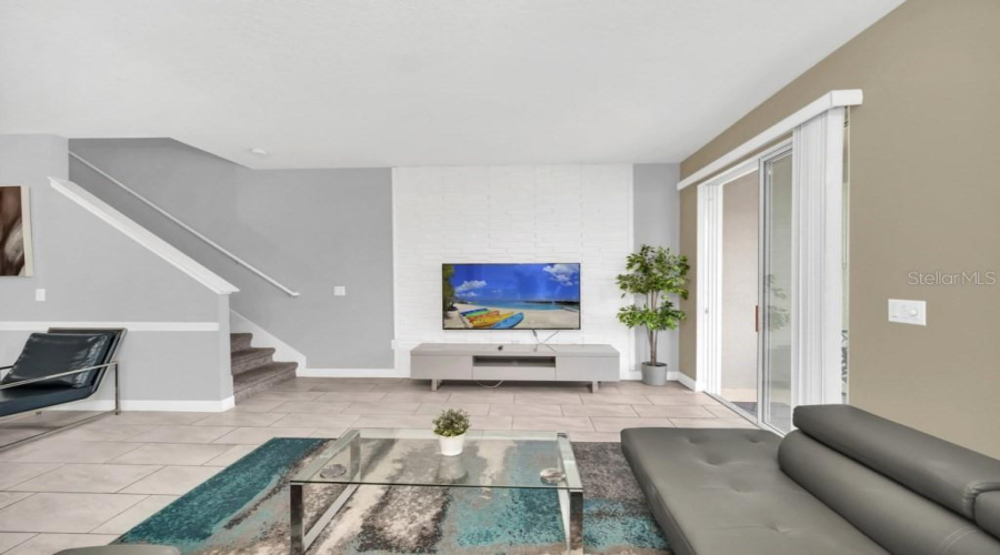 DAVENPORT, Florida 33896, 5 Bedrooms Bedrooms, ,4 BathroomsBathrooms,Residential,For Sale,DOGLEG,0,MFRO6281039