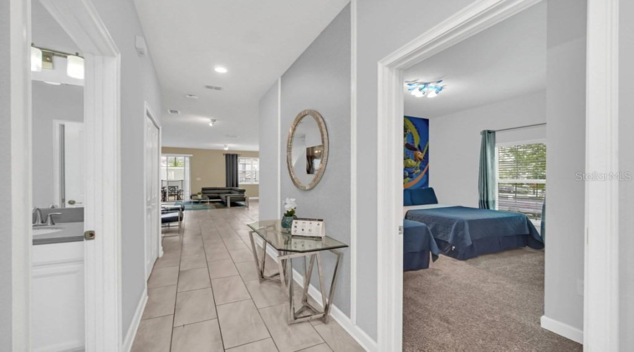 DAVENPORT, Florida 33896, 5 Bedrooms Bedrooms, ,4 BathroomsBathrooms,Residential,For Sale,DOGLEG,0,MFRO6281039