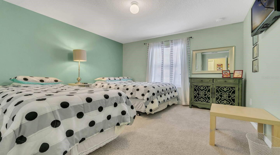 KISSIMMEE, Florida 34746, 4 Bedrooms Bedrooms, ,3 BathroomsBathrooms,Residential,For Sale,CLOCK TOWER,0,MFRO6340940