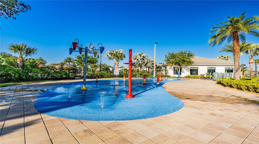 KISSIMMEE, Florida 34746, 4 Bedrooms Bedrooms, ,3 BathroomsBathrooms,Residential,For Sale,CLOCK TOWER,0,MFRO6340940