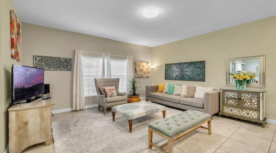 KISSIMMEE, Florida 34746, 4 Bedrooms Bedrooms, ,3 BathroomsBathrooms,Residential,For Sale,CLOCK TOWER,0,MFRO6340940