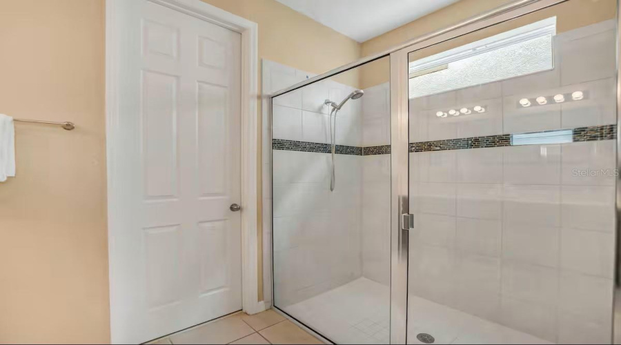 KISSIMMEE, Florida 34747, 9 Bedrooms Bedrooms, ,6 BathroomsBathrooms,Residential,For Sale,NASSAU POINT,0,MFRO6340416