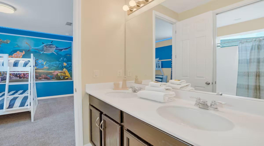 KISSIMMEE, Florida 34747, 9 Bedrooms Bedrooms, ,6 BathroomsBathrooms,Residential,For Sale,NASSAU POINT,0,MFRO6340416