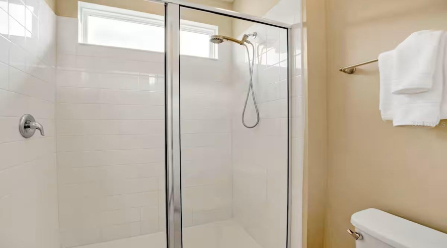 KISSIMMEE, Florida 34747, 9 Bedrooms Bedrooms, ,6 BathroomsBathrooms,Residential,For Sale,NASSAU POINT,0,MFRO6340416