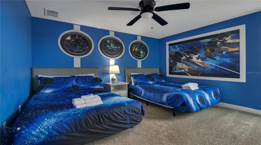 DAVENPORT, Florida 33896, 8 Bedrooms Bedrooms, ,5 BathroomsBathrooms,Residential,For Sale,MAIDSTONE,0,MFRO6340623