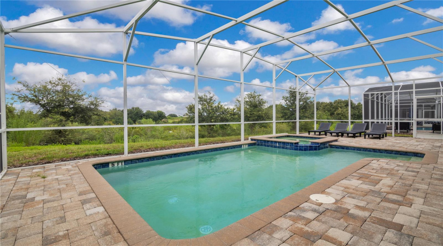 DAVENPORT, Florida 33896, 8 Bedrooms Bedrooms, ,5 BathroomsBathrooms,Residential,For Sale,MAIDSTONE,0,MFRO6340623