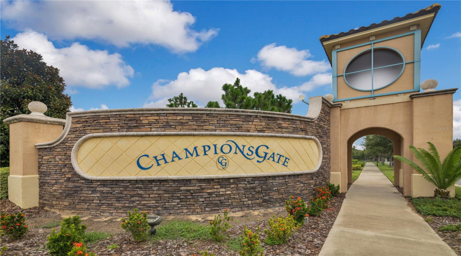 DAVENPORT, Florida 33896, 8 Bedrooms Bedrooms, ,5 BathroomsBathrooms,Residential,For Sale,MAIDSTONE,0,MFRO6340623