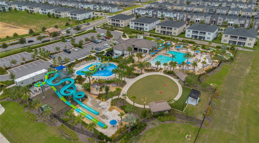 DAVENPORT, Florida 33896, 8 Bedrooms Bedrooms, ,5 BathroomsBathrooms,Residential,For Sale,MAIDSTONE,0,MFRO6340623