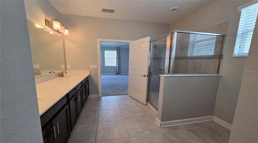 KISSIMMEE, Florida 34746, 5 Bedrooms Bedrooms, ,3 BathroomsBathrooms,Residential,For Sale,BALLAD,0,MFRO6341240