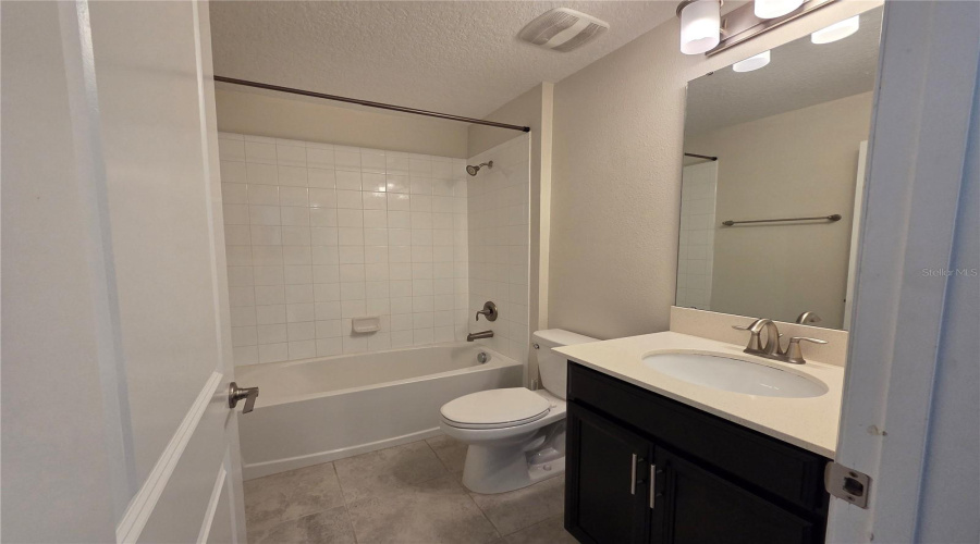 KISSIMMEE, Florida 34746, 5 Bedrooms Bedrooms, ,3 BathroomsBathrooms,Residential,For Sale,BALLAD,0,MFRO6341240