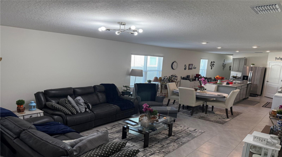 DAVENPORT, Florida 33837, 4 Bedrooms Bedrooms, ,2 BathroomsBathrooms,Residential,For Sale,ANGEL FALLS,0,MFRO6341096