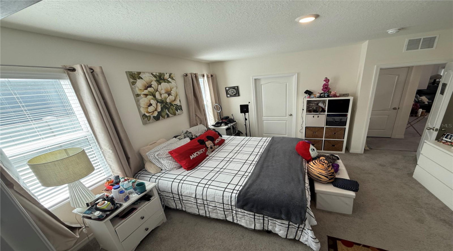 DAVENPORT, Florida 33837, 4 Bedrooms Bedrooms, ,2 BathroomsBathrooms,Residential,For Sale,ANGEL FALLS,0,MFRO6341096