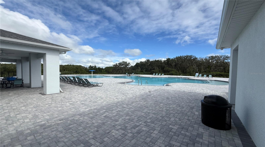 DAVENPORT, Florida 33837, 4 Bedrooms Bedrooms, ,2 BathroomsBathrooms,Residential,For Sale,ANGEL FALLS,0,MFRO6341096