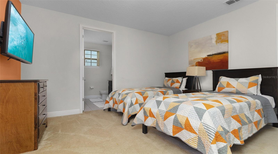 KISSIMMEE, Florida 34747, 6 Bedrooms Bedrooms, ,6 BathroomsBathrooms,Residential,For Sale,MARKER,0,MFRS5133945
