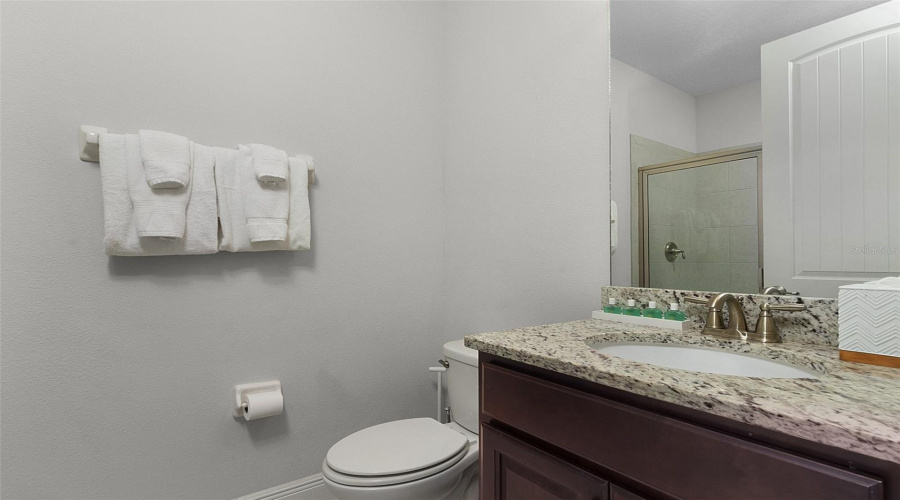 KISSIMMEE, Florida 34747, 6 Bedrooms Bedrooms, ,6 BathroomsBathrooms,Residential,For Sale,MARKER,0,MFRS5133945
