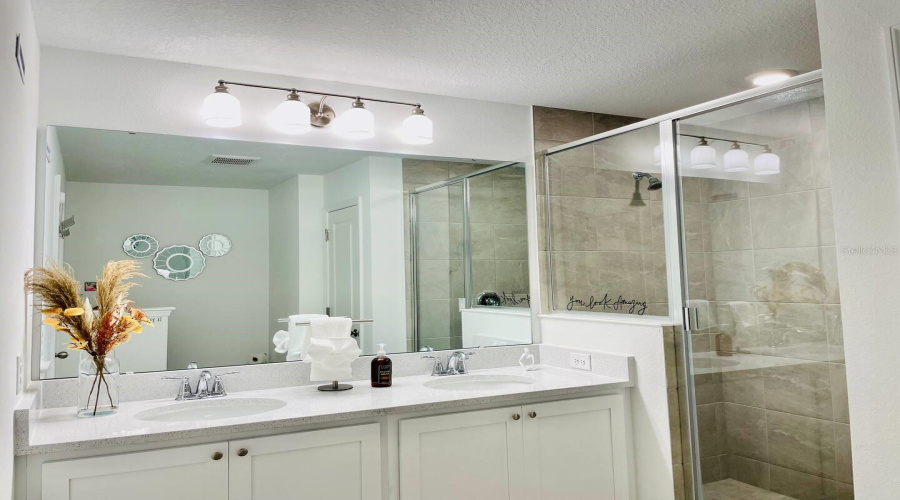 DAVENPORT, Florida 33896, 3 Bedrooms Bedrooms, ,2 BathroomsBathrooms,Residential,For Sale,PLANTATION LANE,0,MFRO6341335