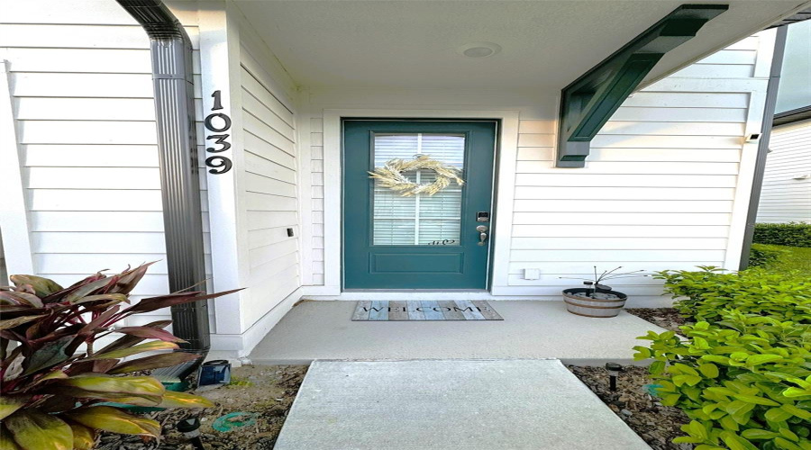 DAVENPORT, Florida 33896, 3 Bedrooms Bedrooms, ,2 BathroomsBathrooms,Residential,For Sale,PLANTATION LANE,0,MFRO6341335