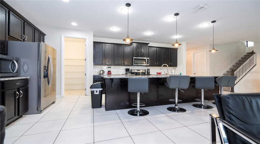 KISSIMMEE, Florida 34747, 9 Bedrooms Bedrooms, ,6 BathroomsBathrooms,Residential,For Sale,SUNSHINE RIDGE,0,MFRO6341342