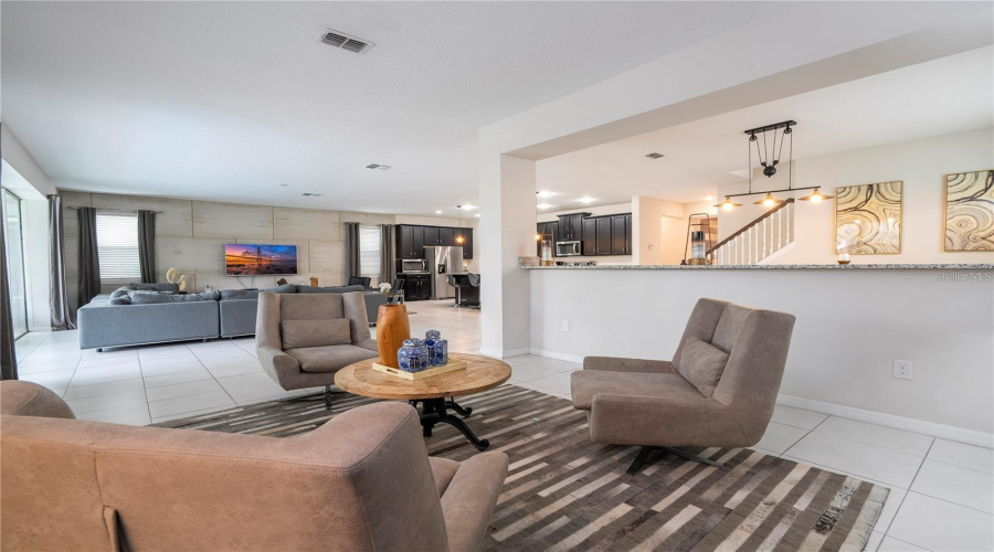 KISSIMMEE, Florida 34747, 9 Bedrooms Bedrooms, ,6 BathroomsBathrooms,Residential,For Sale,SUNSHINE RIDGE,0,MFRO6341342