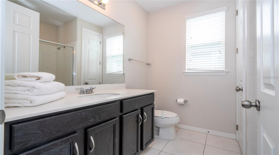 KISSIMMEE, Florida 34747, 9 Bedrooms Bedrooms, ,6 BathroomsBathrooms,Residential,For Sale,SUNSHINE RIDGE,0,MFRO6341342
