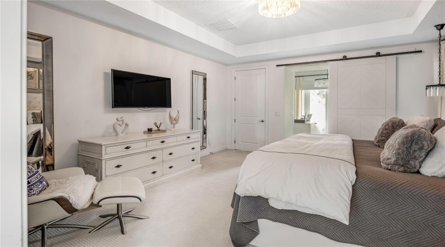 ORLANDO, Florida 32836, 6 Bedrooms Bedrooms, ,6 BathroomsBathrooms,Residential,For Sale,KARWICK,0,MFRO6341120