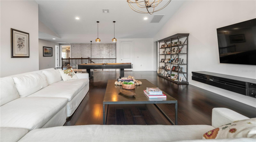 ORLANDO, Florida 32836, 6 Bedrooms Bedrooms, ,6 BathroomsBathrooms,Residential,For Sale,KARWICK,0,MFRO6341120