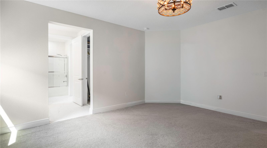 ORLANDO, Florida 32836, 6 Bedrooms Bedrooms, ,6 BathroomsBathrooms,Residential,For Sale,KARWICK,0,MFRO6341120