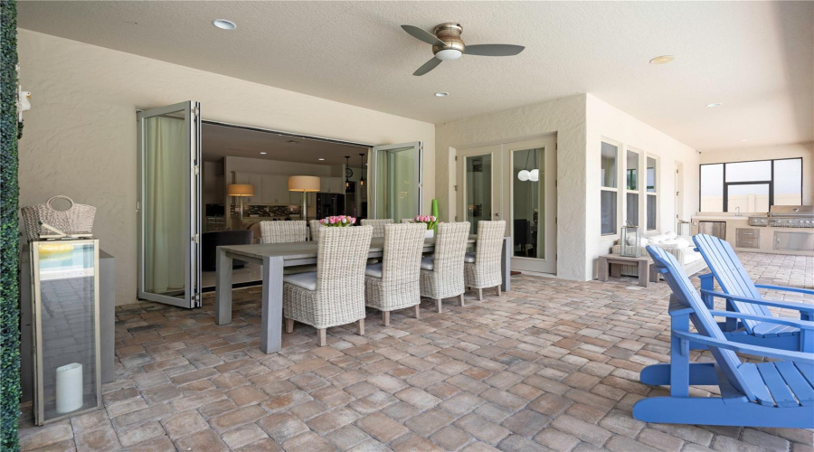 ORLANDO, Florida 32836, 6 Bedrooms Bedrooms, ,6 BathroomsBathrooms,Residential,For Sale,KARWICK,0,MFRO6341120