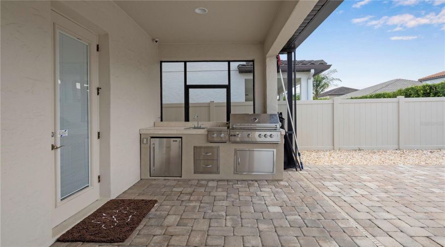 ORLANDO, Florida 32836, 6 Bedrooms Bedrooms, ,6 BathroomsBathrooms,Residential,For Sale,KARWICK,0,MFRO6341120