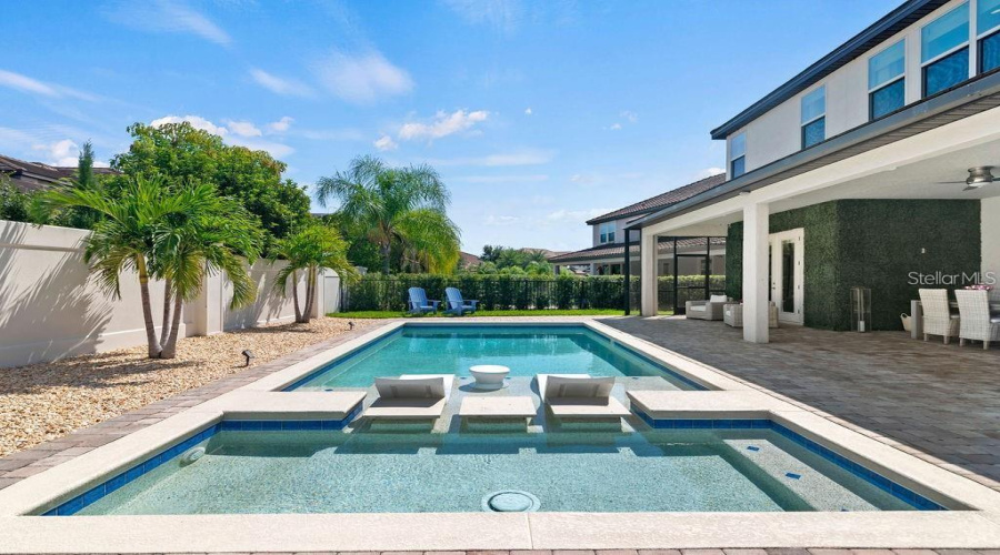 ORLANDO, Florida 32836, 6 Bedrooms Bedrooms, ,6 BathroomsBathrooms,Residential,For Sale,KARWICK,0,MFRO6341120