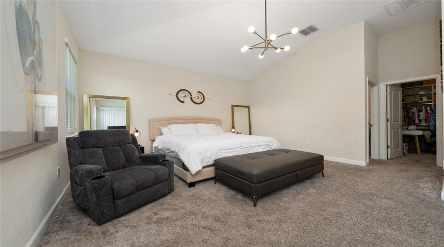 DAVENPORT, Florida 33896, 4 Bedrooms Bedrooms, ,3 BathroomsBathrooms,Residential,For Sale,FALLEN OAK,0,MFRS5133990