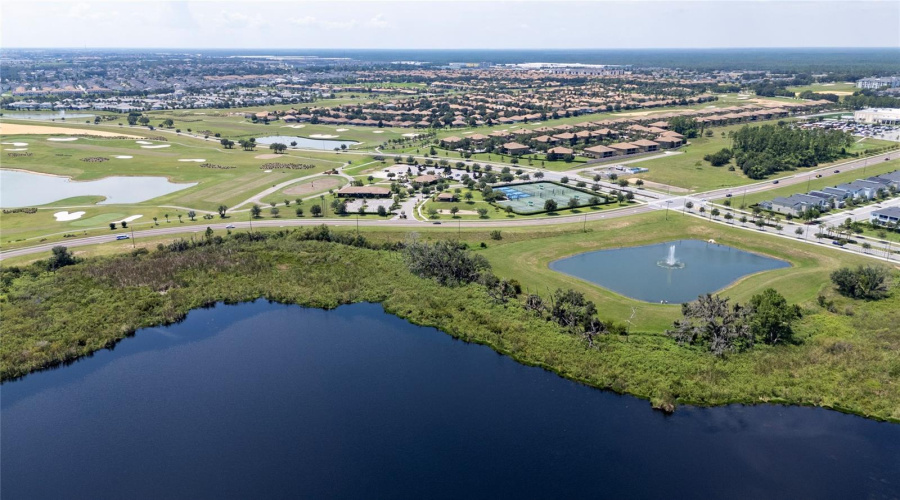 DAVENPORT, Florida 33896, 4 Bedrooms Bedrooms, ,3 BathroomsBathrooms,Residential,For Sale,FALLEN OAK,0,MFRS5133990